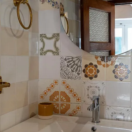 Charming In Sintra, Penedo *