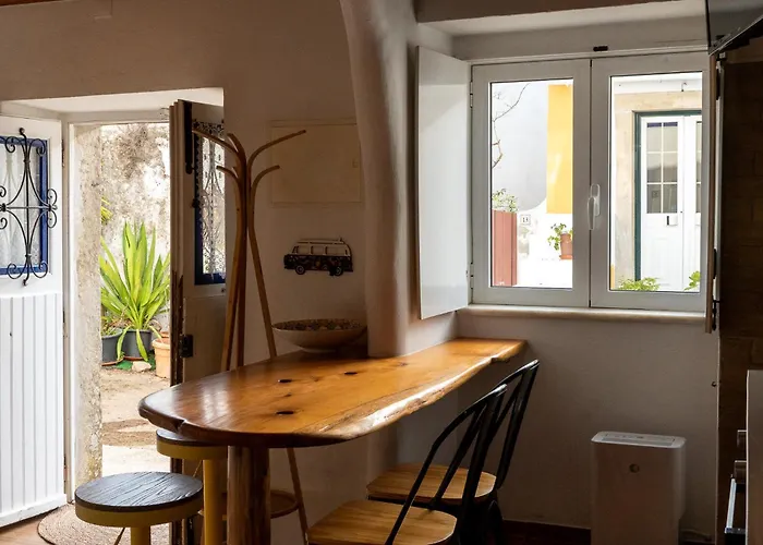 Charming In Sintra, Penedo كولاريس