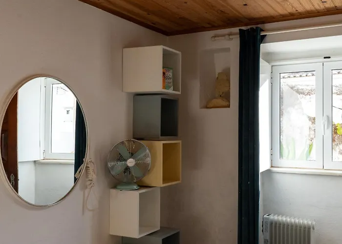 Charming In Sintra, Penedo